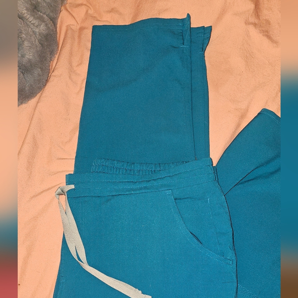 Figs scrub pants